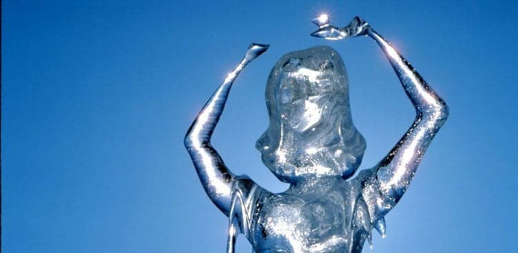 3 Ways to Handle the Colleague Who Just Doesn't Seem to Like You