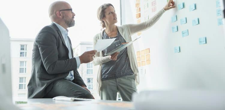 Talk it Out: 3 Templates for Having Tricky Conversations With Your Boss