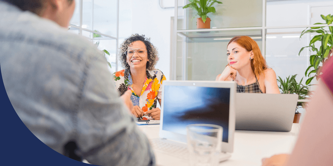 What Is an Externship? Here’s How It Differs from an Internship