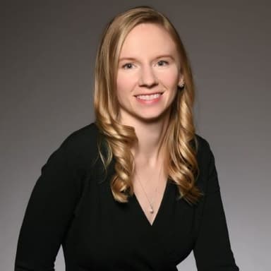 Jessica Carney headshot