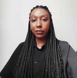 Photo of Amanda Cardoso