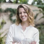 Laurie Pickard headshot